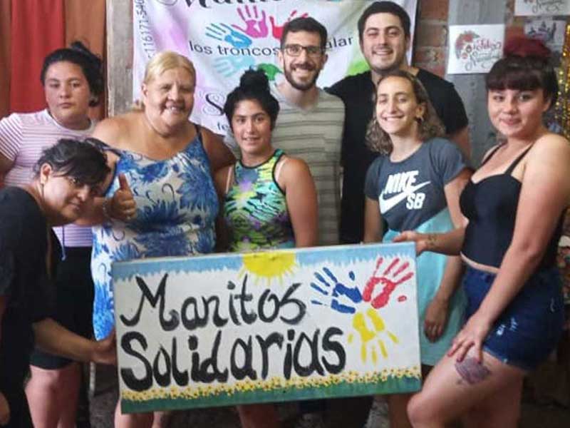 Manitos solidarias